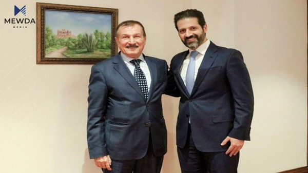 قوباد تاڵەبانی وێنەی خۆی لەسەر گۆڕی سەڵاح كوێخا بڵاودەكاتەوە