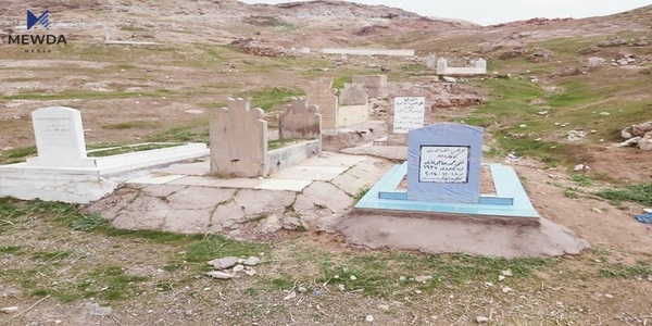 چەند دیمەنێکی گۆڕستانی باوە شاسوار لە شارۆچکەی کفری