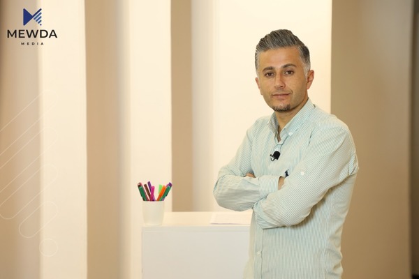 یوسی کۆهین کێیە؟