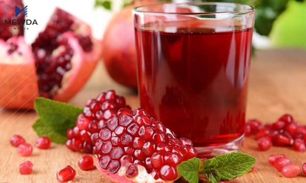 خواردنەوەی شەربەتی هەنار چ کاریگەرییەکی لەسەر جەستە هەیە؟