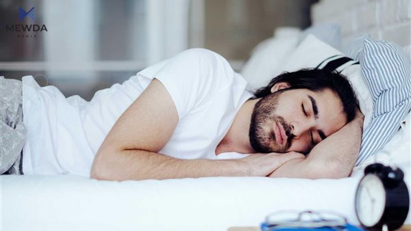 ئەگەر بەبێ سەرین بخەوی چی روودەدات