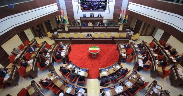 ژمارهیهك پهرلهمانتار داوای پله بهرزكردنهوهی فهرمانبهران دهكهن
