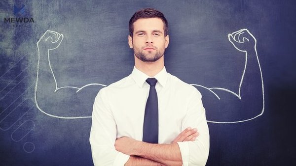 بۆ ئەوەی کەسایەتییەکی بەهێزت هەبێت ئەم هەنگاوانە بنێ لە ژیانت