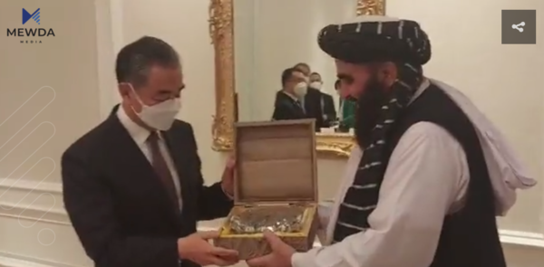 تاڵیبان خەڵاتێک پێشکەش بە چین دەکات