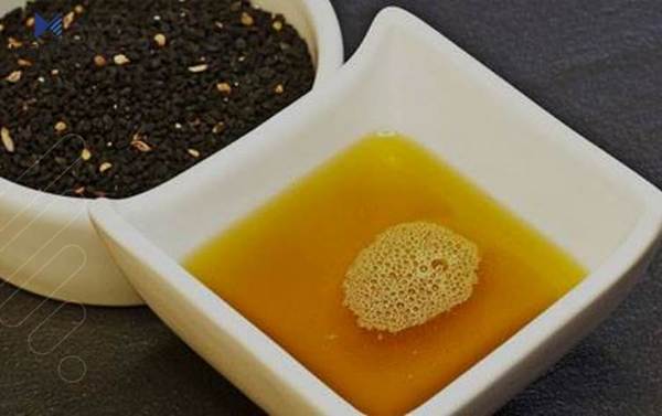 رۆنی رەشکە وەک چارەسەر بۆ ڤایرۆسی کۆرۆنا 