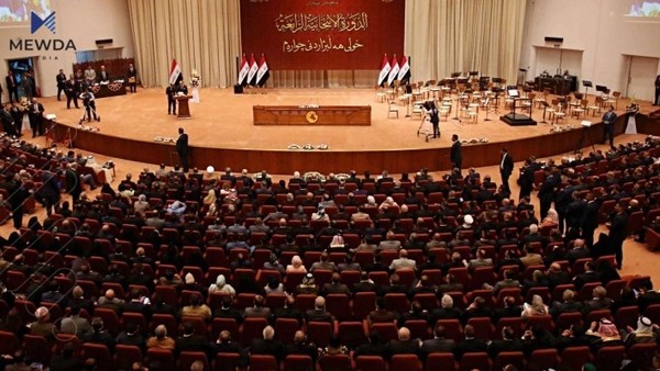 دەنگۆی هەڵوەشاندنەوەی پەرلەمان تادێت گەرمتردەبێت