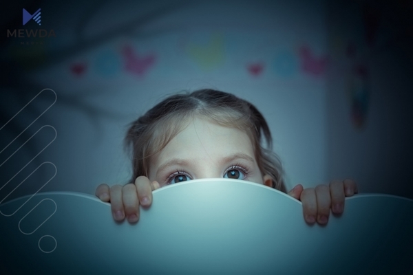 چوار رێنمایی بۆ ئەوەی منداڵ لە ژورەکەی خۆی بنوێت