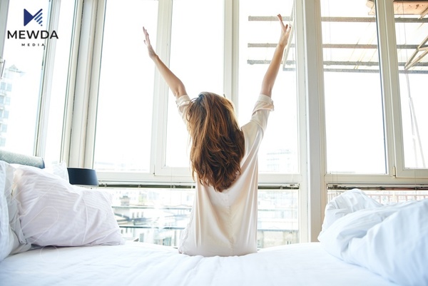 بۆچی گرنگە بەیانیان لەدوای هەستان لەخەو رابکەین؟