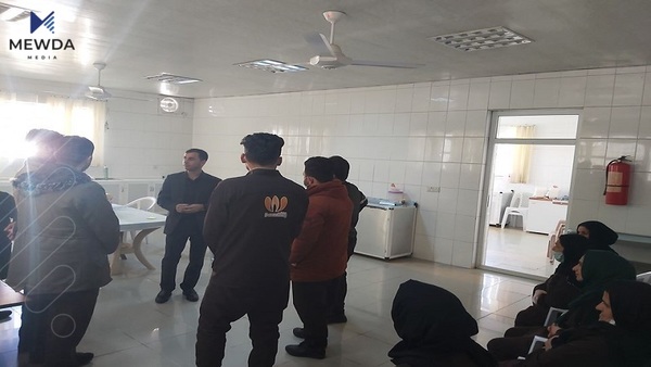 كرێكارانی پاككەرەوە دەردەكرێن... ئەوانەی پلەدار و دەستڕۆشتوون كەسی خۆیان دەخەنە شوێنیان