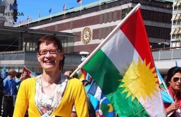 کریستینا کۆیڤونەن؛ دۆستی کورد و دۆزەکەی