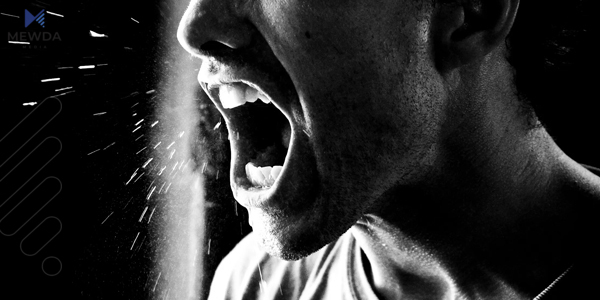 بەهۆی هاواركردن لە كۆنسێرتێكدا یەكێك لە سییەكانی دەتەقێت