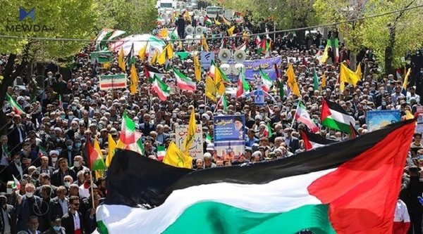 10 ملیۆن گهنجی ئێرانیی ئامادهییان دهربڕی بهشداری شهڕی دژی ئیسرائیل بكهن
