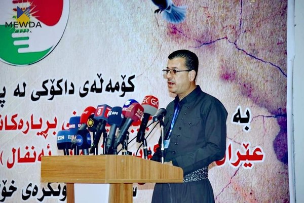 كادرێكی پارتی هەڕەشە دەكات و ده‌ڵێت، هەرچی لەژێر بەڕەیە دەیهێنمە سەر بەڕە 