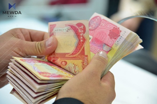 حكومهت بڕى 150 ههزار دینار بۆ مووچهخۆرانێك زیاد دهكات