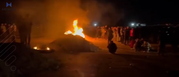 خۆپیشاندەران رێگایهكی سهرهكییان داخست
