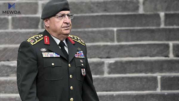 یەشار گولەر: ئامادهین بۆ راهێنان به سوپاى سووریا