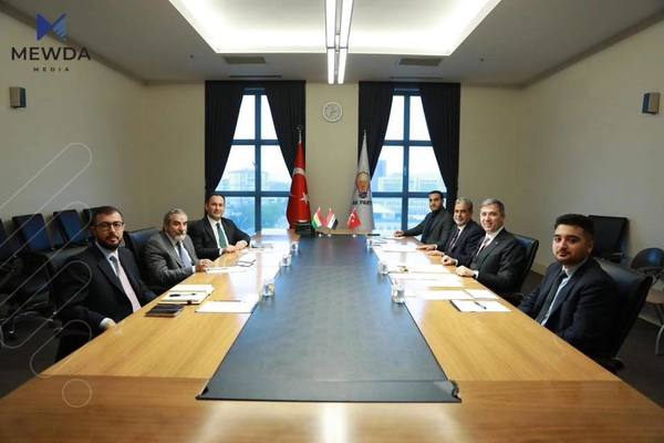 تورکیا بە ئاڵای کوردستان پێشوازی لە ئەمینداری یەکگرتوو کردووە