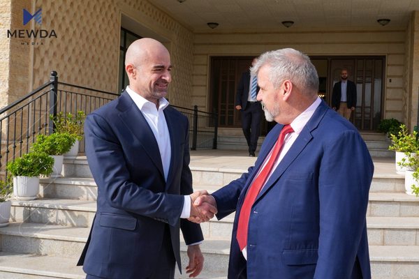 سهرۆكى یهكێتى و باڵیۆزى ئهوروپا له عیراق كۆبوونهوه