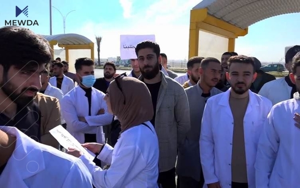 دەرچووانی بەشە پزیشکییەکان دادەمەزرێن