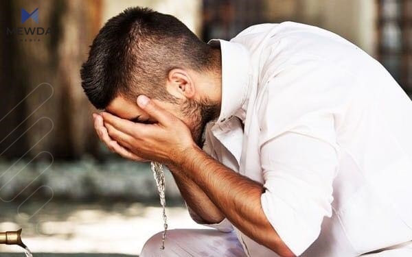  ئایا دروستە لە کاتی سەرمادا تەیەموم بکرێ بۆ لەشگرانی؟