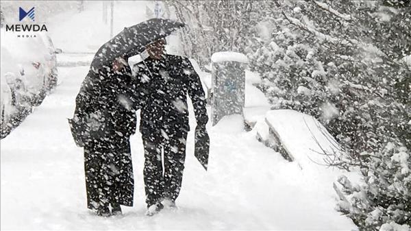 مانگى یه‌ك زۆر سارد ده‌بێت و به‌فریش ده‌بارێت