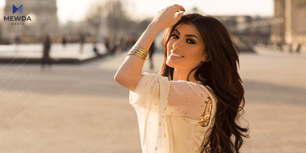 هێڵی لەڤ بەوێنەیەک جەژنە پیرۆزەدەکات