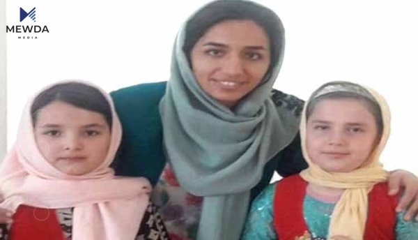 مامۆستایەك بەهۆی وتنەوەی وانەی كوردی بە منداڵان لەلایەن ئێرانەوە سزا دەدرێت
