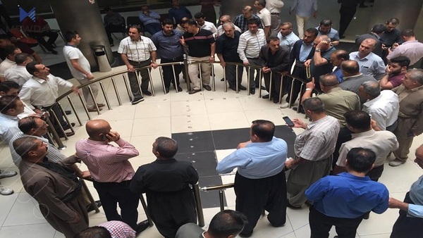 هۆشداری دەدرێتە هاوڵاتیيانی شارى سلێمانی لە كڕینی تمەنی ئێرانی