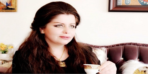 فەرماندەیەكی باڵای سەربازی لە ژنەكەی جیابووەوە و حاشا لە منداڵەكەیشی دەكات