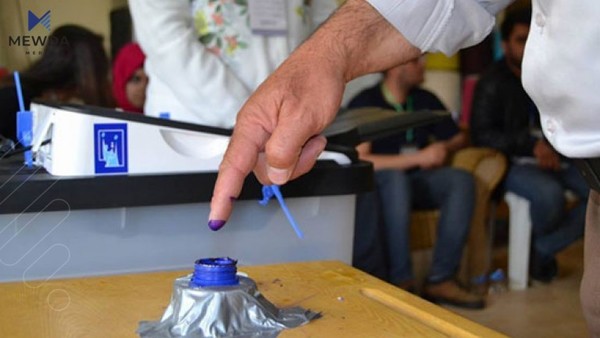 بەربەستێكی قورس؛ 12 ملیۆن دەنگدەری عیراقی كارتی دەنگدانیان نوێ نەكردووەتەوە