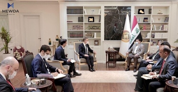 كازمی بانگهێشتی توركیا دەكرێت